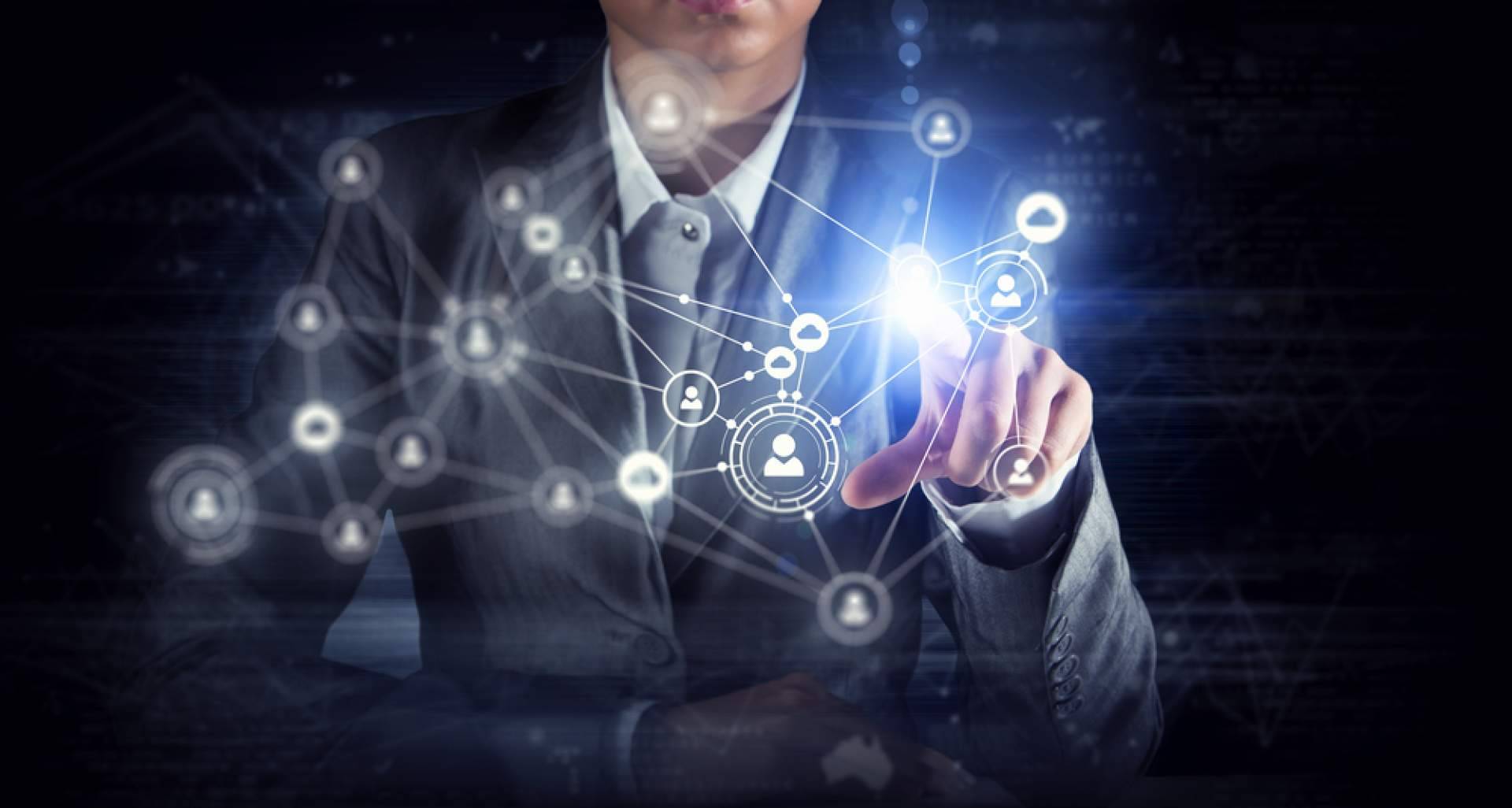 HappyJob sobre la importancia de trabajar con head hunter especialista en cargos
